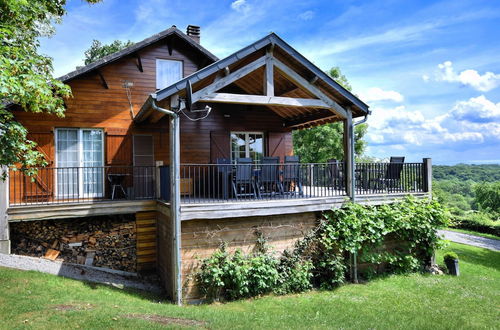 Foto 1 - Cozy & Luxurious Chalet with Sauna, Hot Tub, Large Garden, Covered Terrace