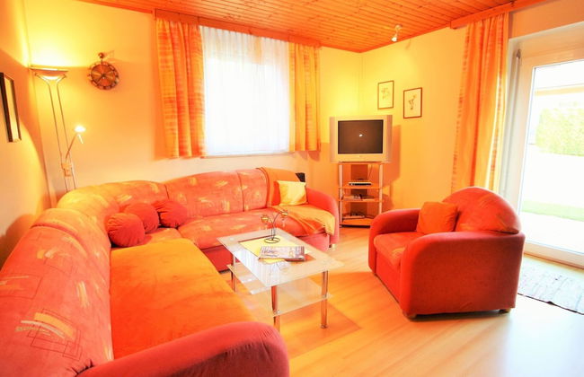 Spacious Apartment near Ski Area in Liebetig - Foto 1