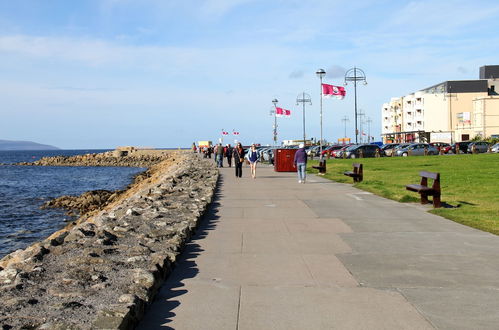 Foto 63 - Galway Bay Sea View Apartments