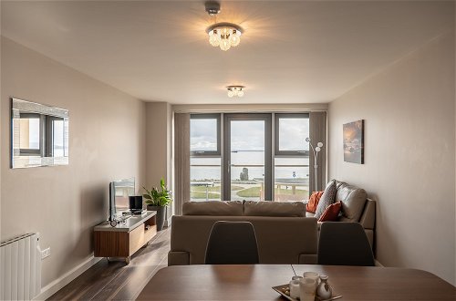 Foto 30 - Galway Bay Sea View Apartments