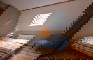 Foto 3 - Lovely House With Much Luxury and Comfort