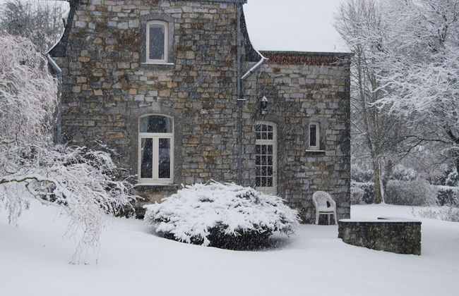 Stone-built Holiday Home in Dinant With Terrace - Foto 18
