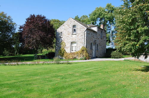 Foto 1 - Stone-built Holiday Home in Dinant With Terrace