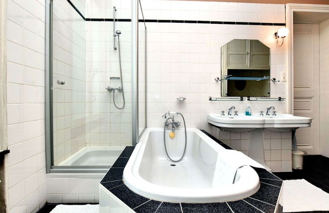Spacious Pet-friendly Castle in Stavelot - Photo 25