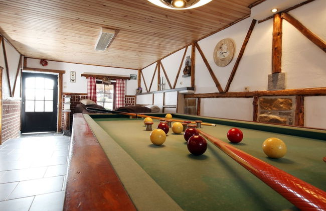 Family House with Large Garden & Games Room near Bambois Lake - Foto 27