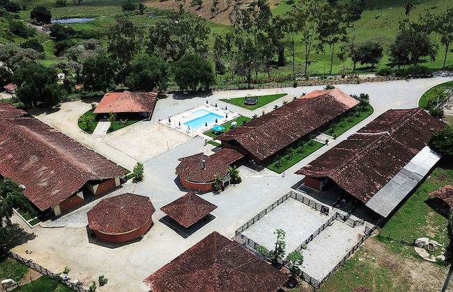 CONDOMÍNIO FAZENDA TRÊS TESOUROS - Photo 1