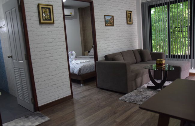 SB Holiday Resort - Photo 5