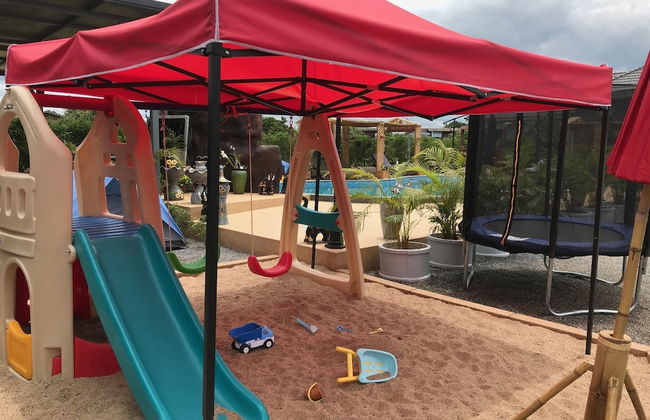 SB Holiday Resort - Photo 17