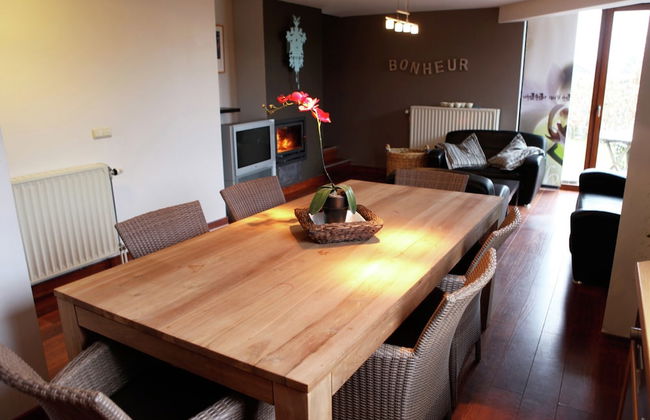 Charming Cottage With Jacuzzi Located Near Nature and ski Slopes - Foto 17
