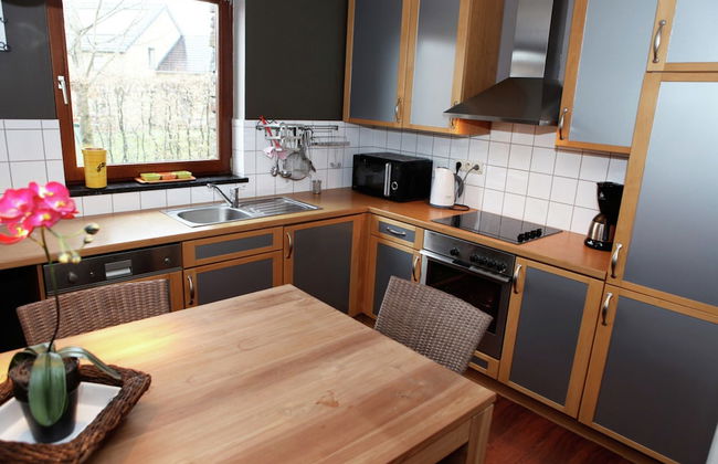 Charming Cottage With Jacuzzi Located Near Nature and ski Slopes - Foto 6