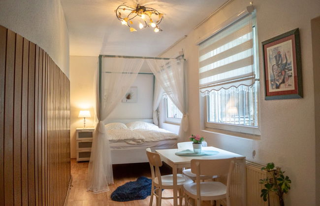 Timeless 2BR Near Downtown - Foto 1