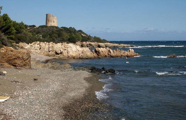 Foximanna on the North Floor in a Villa Surrounded by Greenery Facing the sea - Foto 44