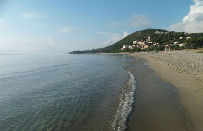Foximanna on the North Floor in a Villa Surrounded by Greenery Facing the sea - Foto 20