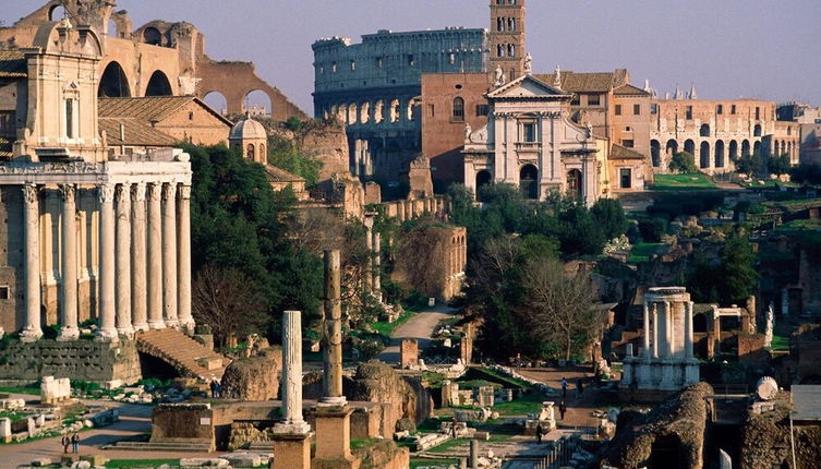 Foto 1 - Apartment at the Roman Forum in the Center of Rome