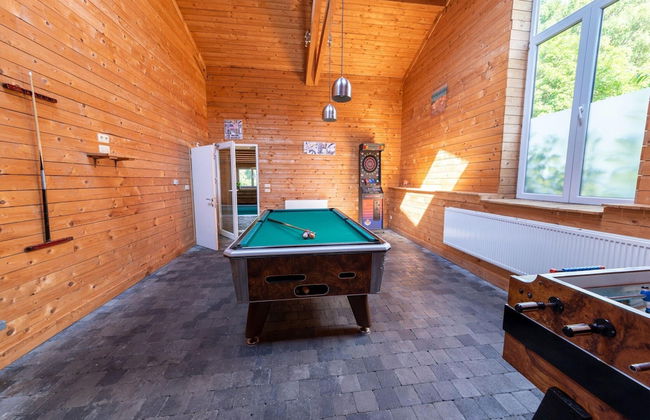 Mansion With Pool & Bar - Foto 25