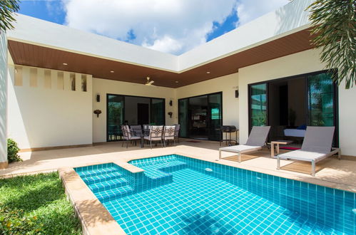 Photo 30 - West Facing 3BR Pool Villa by Intira