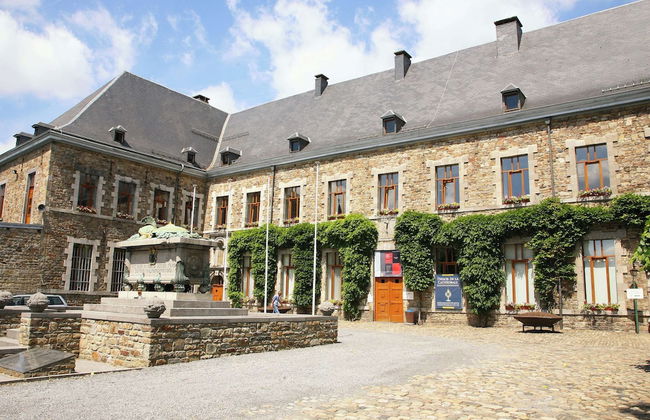 Luxury Apartment in Malmedy with Hot Tub - Foto 28