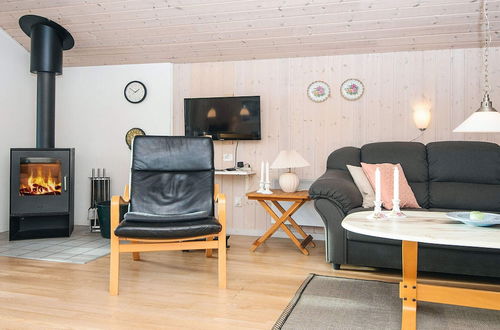 Photo 8 - 6 Person Holiday Home in Hemmet