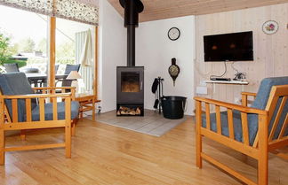 Photo 3 - 6 Person Holiday Home in Hemmet