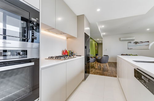 Photo 4 - Beau Monde Apartments Newcastle - Verve Apartments