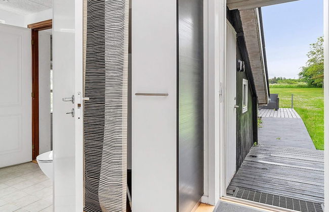 8 Person Holiday Home in Skals - Foto 13