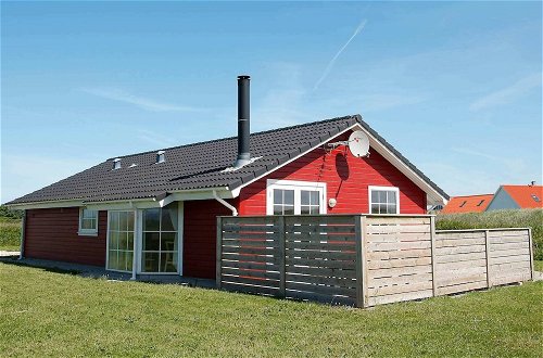 Foto 3 - Picturesque Holiday Home in Løkken near Sea