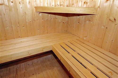 Foto 8 - Splendid Holiday Home in Hadsund With Sauna