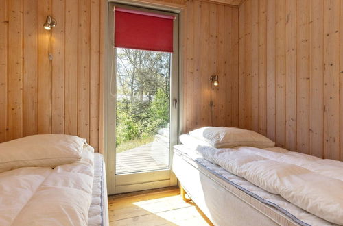 Photo 12 - 6 Person Holiday Home in Hadsund