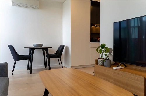Photo 21 - Modern 1 Bedroom Apartment South Yarra