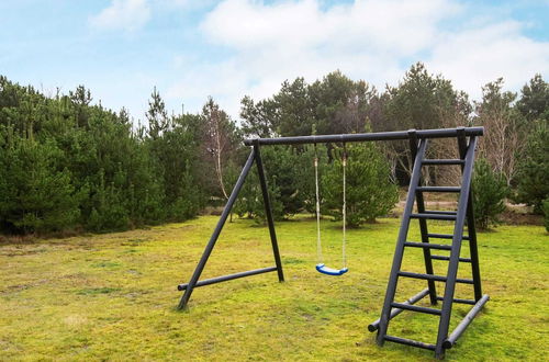 Photo 11 - Garden View Holiday Home in Jutland near Sea