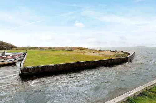 Foto 6 - Enticing Holiday Home in Midtjylland near Sea