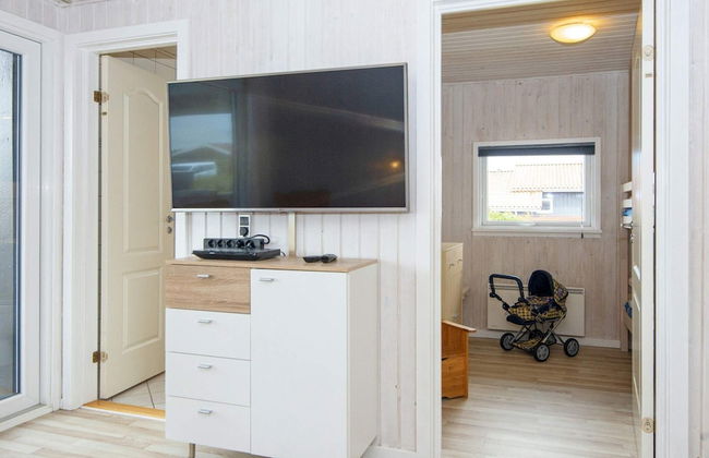 8 Person Holiday Home in Harboore - Foto 5