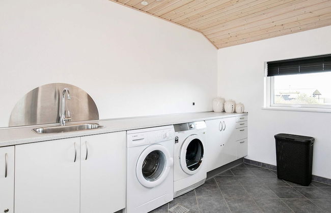 8 Person Holiday Home in Harboore - Foto 10