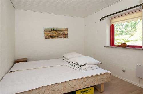 Foto 8 - 4 Person Holiday Home in Glesborg