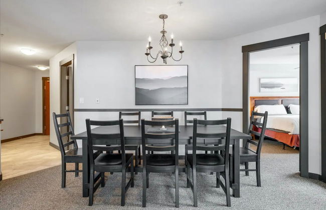 SPACIOUS 2-Br 2-Ba | Ski In/Out | Pool & Hot Tubs | in Heart of PANORAMA RESORT - Foto 15