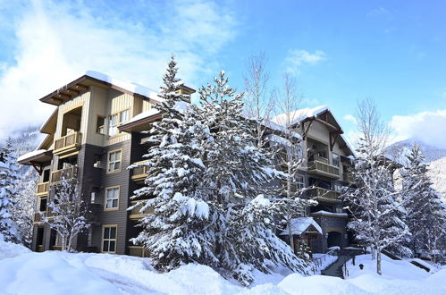 Photo 23 - SPACIOUS 2-Br 2-Ba | Ski In/Out | Pool & Hot Tubs | in Heart of PANORAMA RESORT