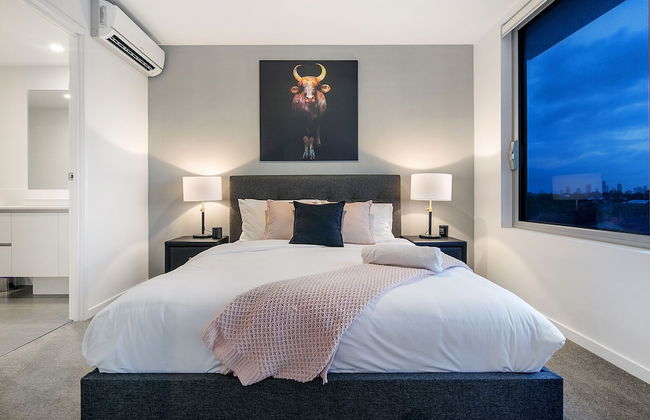 Waterford Private Apartments - Photo 4