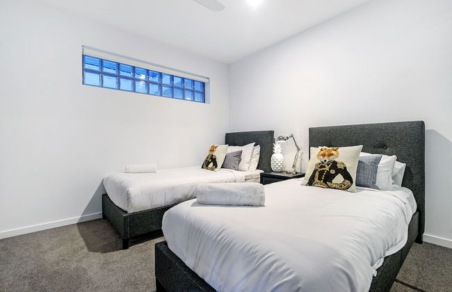 Waterford Private Apartments - Photo 5