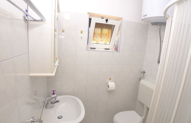 Apartment for 3 Persons With Beautiful Terrace - Photo 8