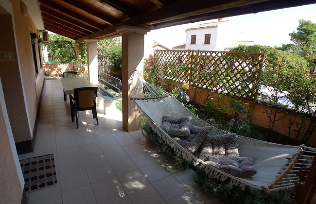 Apartment for 3 Persons With Beautiful Terrace - Photo 1