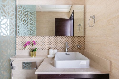 Foto 23 - Luxuriously Elegant 2BR Apartment in Downtown Dubai