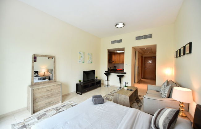JHN - Fully Furnished Studio Apartment - Foto 2