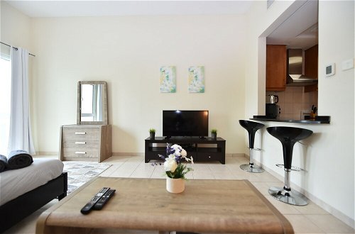 Foto 3 - JHN - Fully Furnished Studio Apartment
