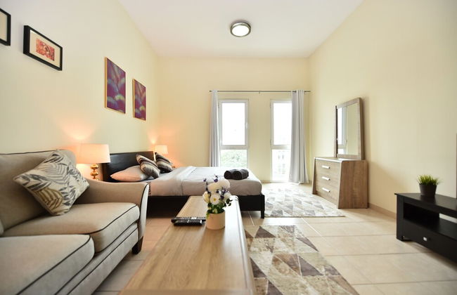 JHN - Fully Furnished Studio Apartment - Foto 1