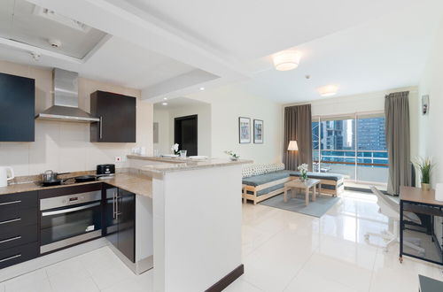 Photo 7 - Whitesage - Gorgeous Apartment in JLT Near the Metro Station