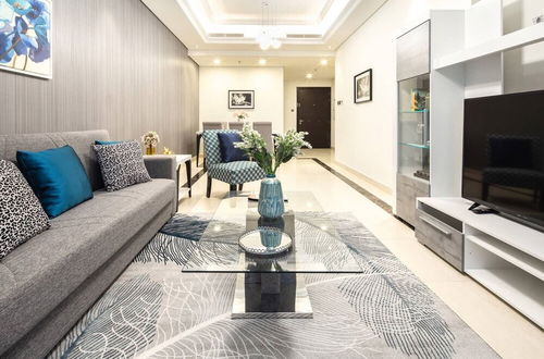 Photo 14 - Uniquely Elegant 2BR In Prestigious Downtown Dubai