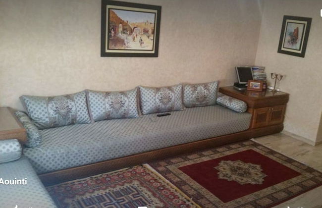 Impeccable 2-bed Apartment - Foto 2