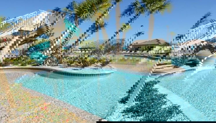 Foto 1 - Beautiful Spacious Vacation Villa, Bbq Grill4902cg 6 Bedroom Home by Redawning