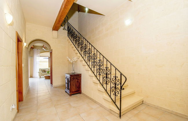 Ta'sandrija Pool And Well-being In Gozo - Photo 26