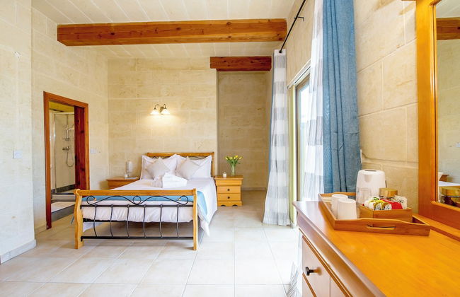 Ta'sandrija Pool And Well-being In Gozo - Photo 3